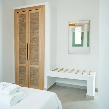 Magnolia Thassos * Потос