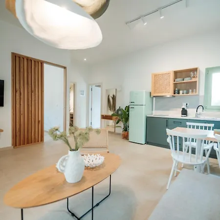 Magnolia Thassos * Потос